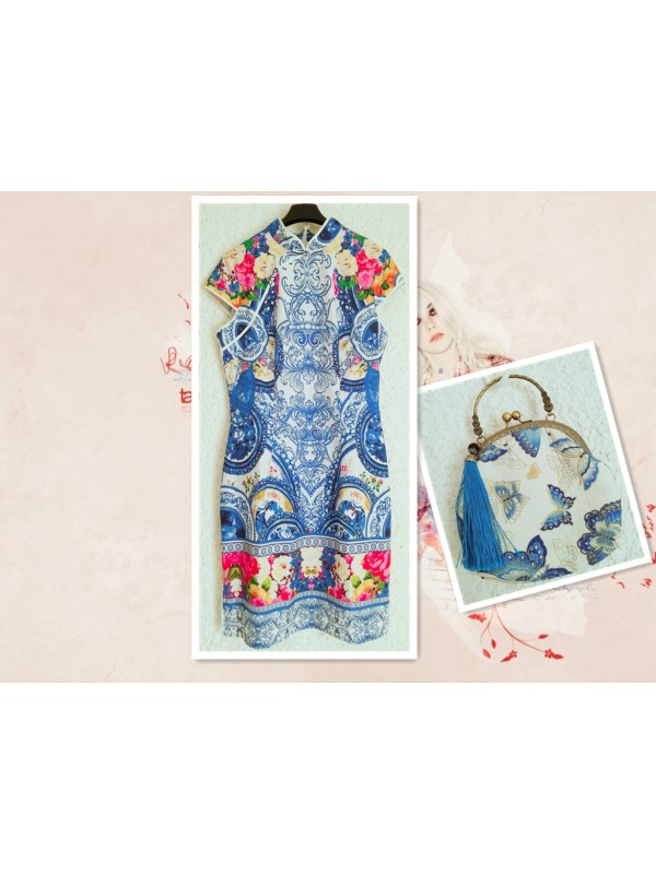 Kurzes chinesisches Kleid für einen Abend- oder Restaurantausflug - blau und rot