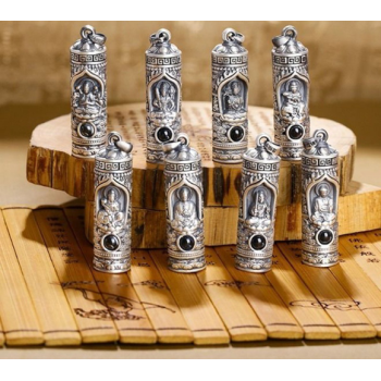 Pendentif - Avec signe du zodiaque chinois  - aspect viel argent