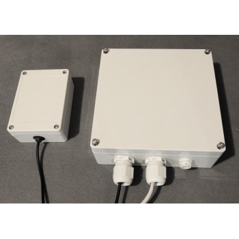 Access control for indoor or outdoor, up to 2 doors, strike or suction cup, PoE Access control for indoor or outdoor, up to 2 doors, strike or suction cup, PoE