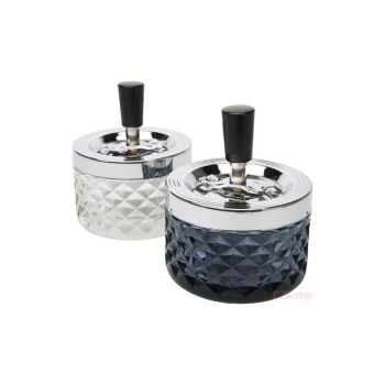 Kare Aschenbecher Cristallo, Transparent/black  Kare Aschenbecher Cristallo, Transparent/black