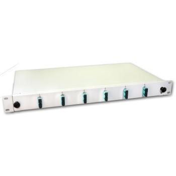 Lightwin 19 1HE Spleissbox, Multimode, OM3, 6x DSC MM Kupplung aqua, 12xSC/UPC Pigtails Lightwin 19 1HE Spleissbox, Multimode, OM3, 6x DSC MM Kupplung aqua, 12xSC/UPC Pigtails