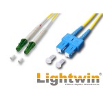 Lightwin LWL Duplex Câble patch, Singlemode 9/125æm, LC/APC-SC, 2.0m OS1