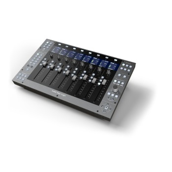 Solid State Logic Contrôleur UF8 Solid State Logic Contrôleur UF8